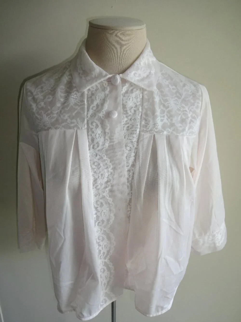 Vintage 1960s Pink Henson Kickernick Bed Jacket M Nylon Floral Illusion Lace USA